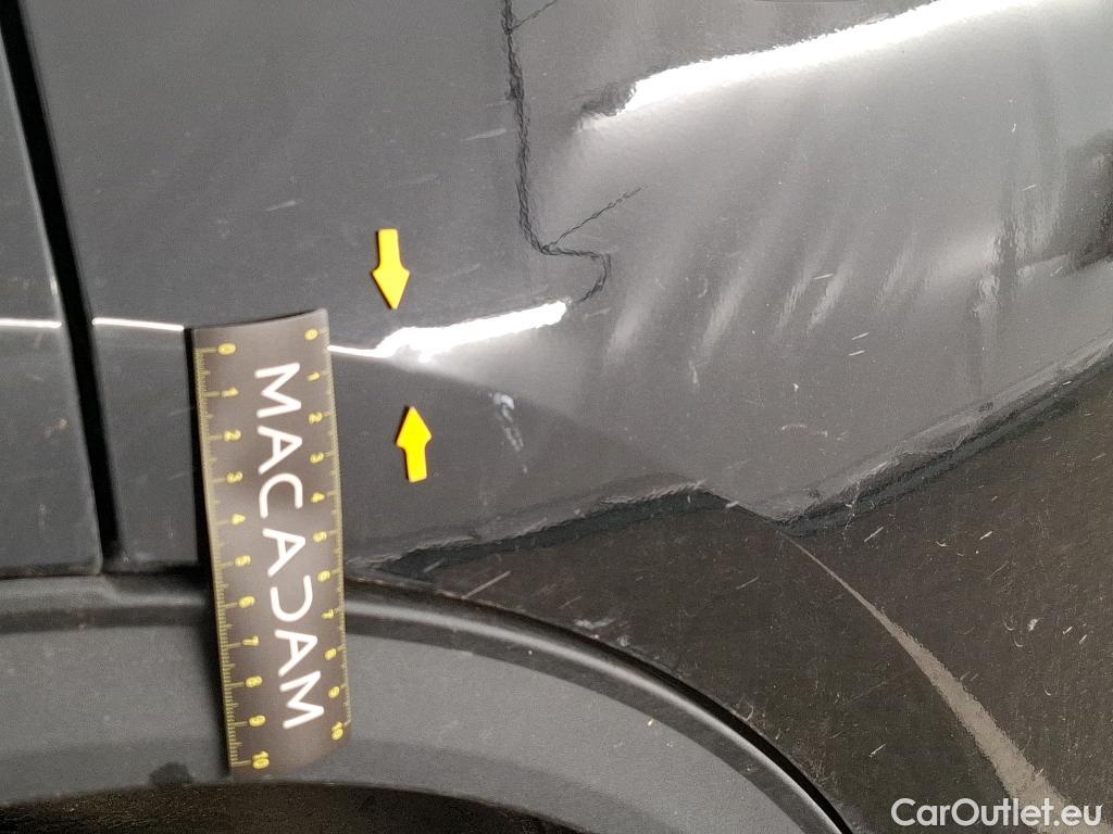  Ford  Kuga FORD  / 2019 / 5P / SUV 2.5 190 hybrid Flexifuel Pshift Titanium #6