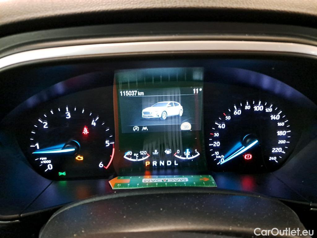  Ford  Focus FORD  / 2018 / 5P / Berline 5P - 1.5 EcoBlue 120 auto Trend Business #34