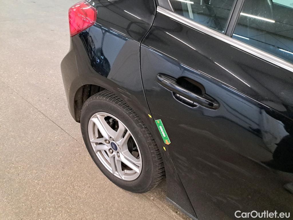  Ford  Focus FORD  / 2018 / 5P / Berline 5P - 1.5 EcoBlue 120 auto Trend Business #1