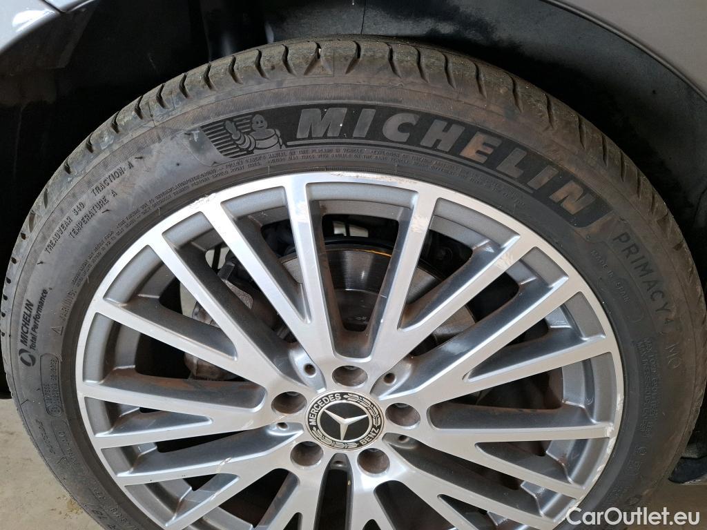  Mercedes  CLA-Klasse MERCEDES-BENZ CLA Coupe / 2019 / 4P / Coupé CLA 200 d Business Line BA8 #36