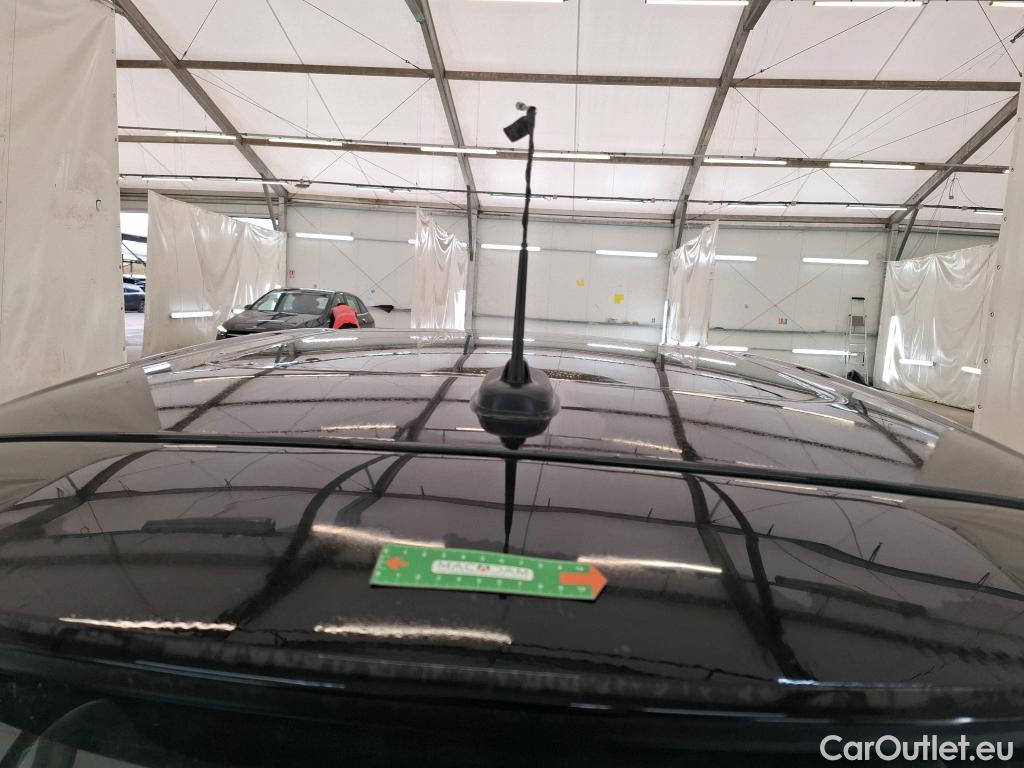  Mini  Mini   5p Berline Cooper Edition Heddon Street 136 ch BVA7 #33