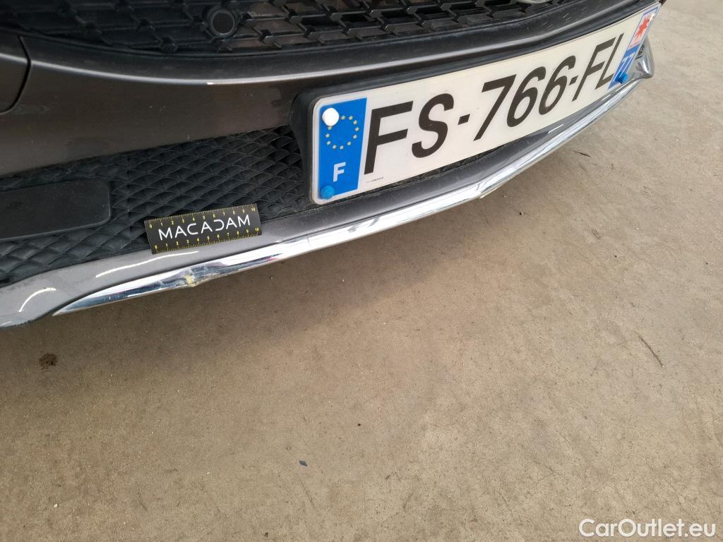  Mercedes  CLA-Klasse MERCEDES-BENZ CLA Coupe / 2019 / 4P / Coupé CLA 200 d Business Line BA8 #38