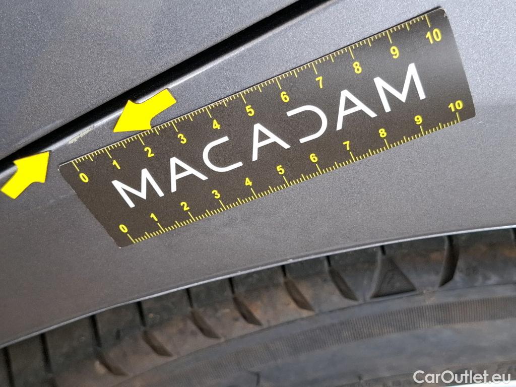  Mercedes  CLA-Klasse MERCEDES-BENZ CLA Coupe / 2019 / 4P / Coupé CLA 200 d Business Line BA8 #53