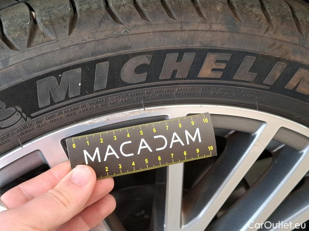  Mercedes  CLA-Klasse MERCEDES-BENZ CLA Coupe / 2019 / 4P / Coupé CLA 200 d Business Line BA8 #10