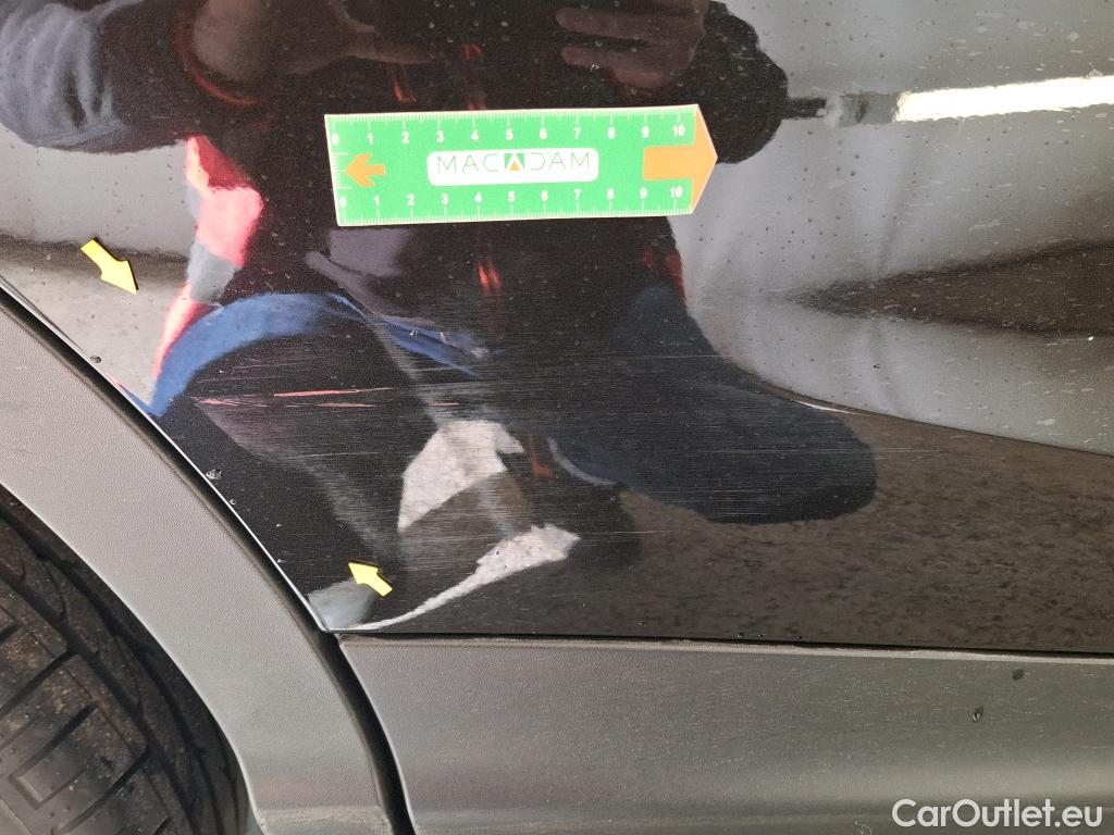  Nissan  Qashqai NISSAN  / 2017 / 5P / Crossover 1.5 DCI 115 DCT Business Edition #9