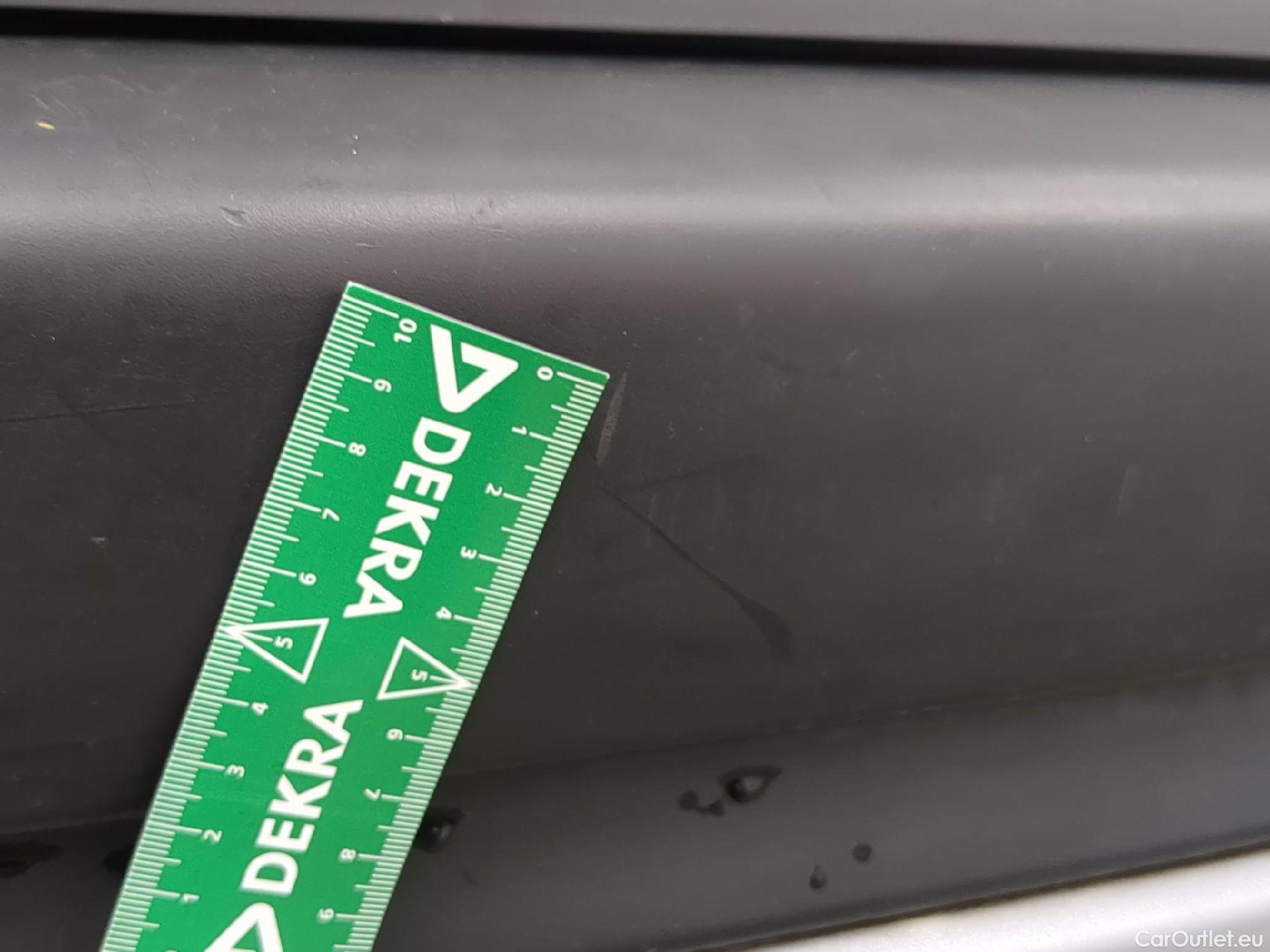  Peugeot  2008  Allure Business 1.2 PureTech 130CV BVA6 E6dT #28