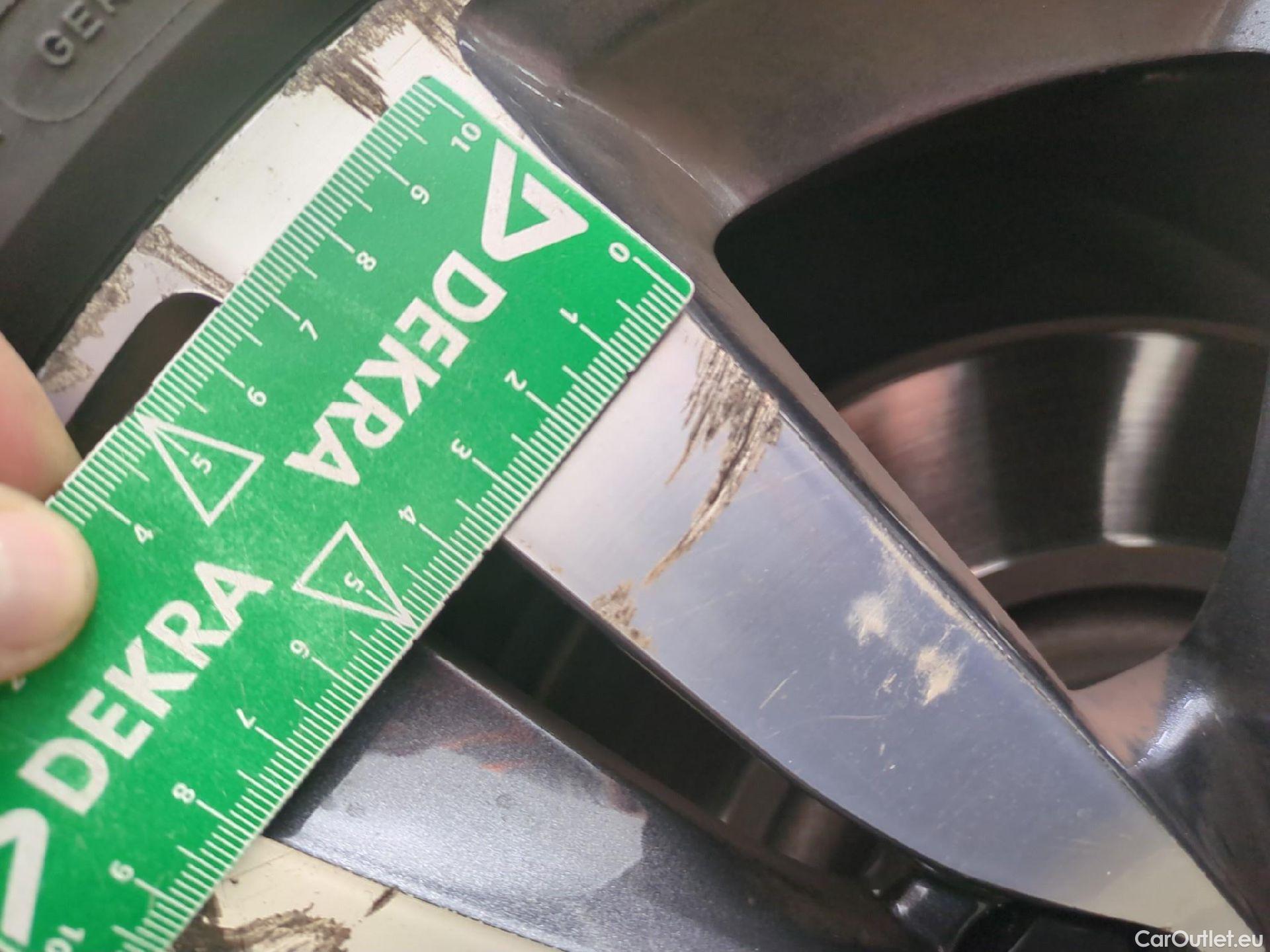  Peugeot  308  SW Allure 1.5 HDi 130CV BVM6 E6dT #32