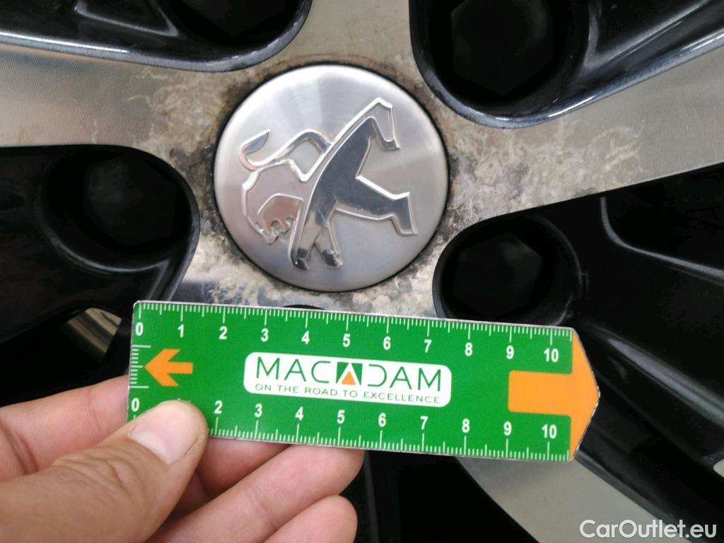  Peugeot  5008  Allure Business 1.5 HDi 130CV BVA8 E6d #9