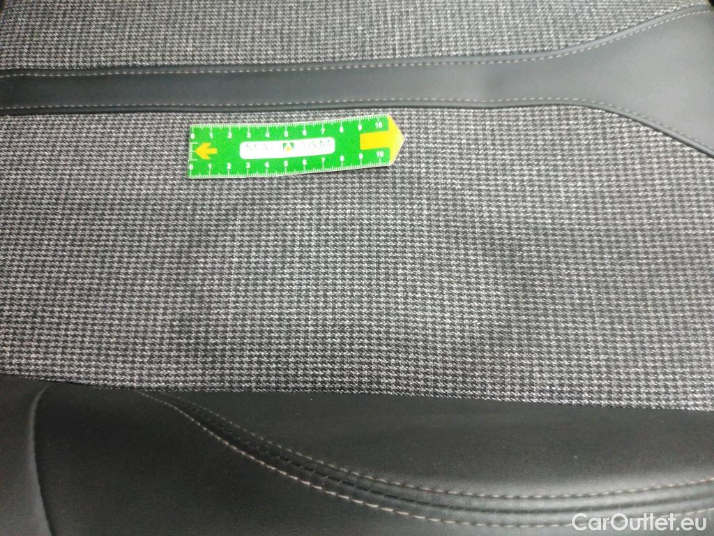  Peugeot  5008  Allure Business 1.5 HDi 130CV BVA8 E6d #18