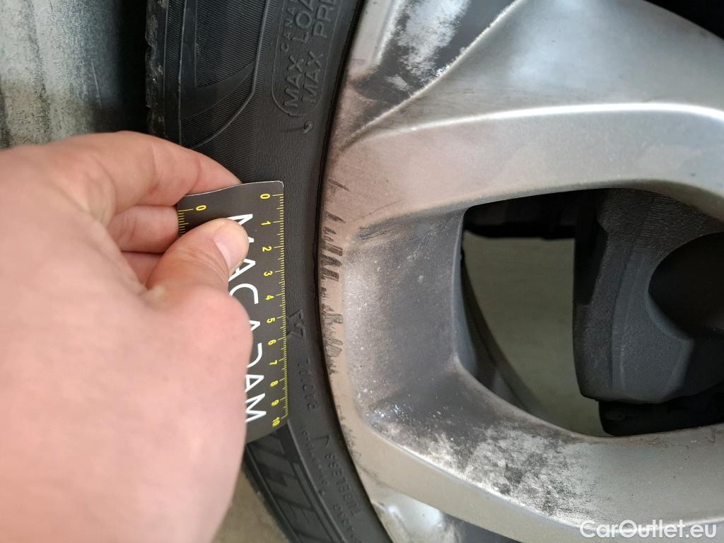  Renault  Scenic RENAULT Scénic 5p Monovolume Business Blue dCi 120 EDC #16