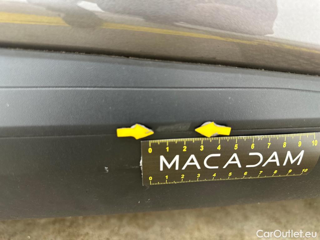  Renault  Captur RENAULT  5p Crossover Business TCe 90- 19 #17