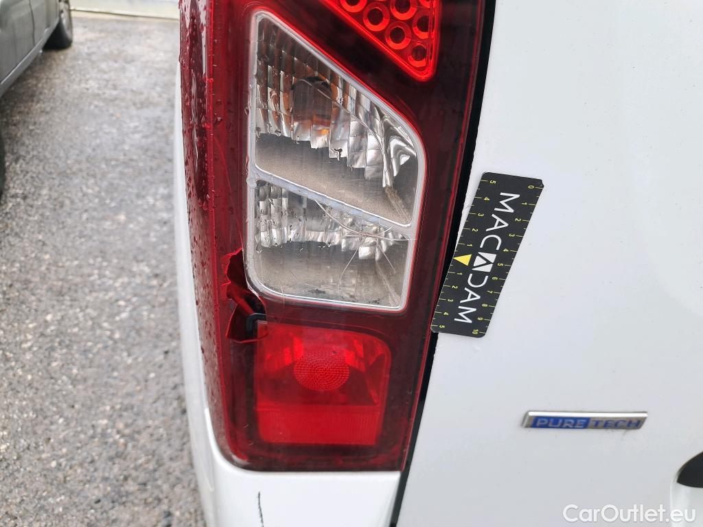  Peugeot  Partner PEUGEOT  Tepee / 2015 / 5P / monospace Puretech 110 S&S Active #18