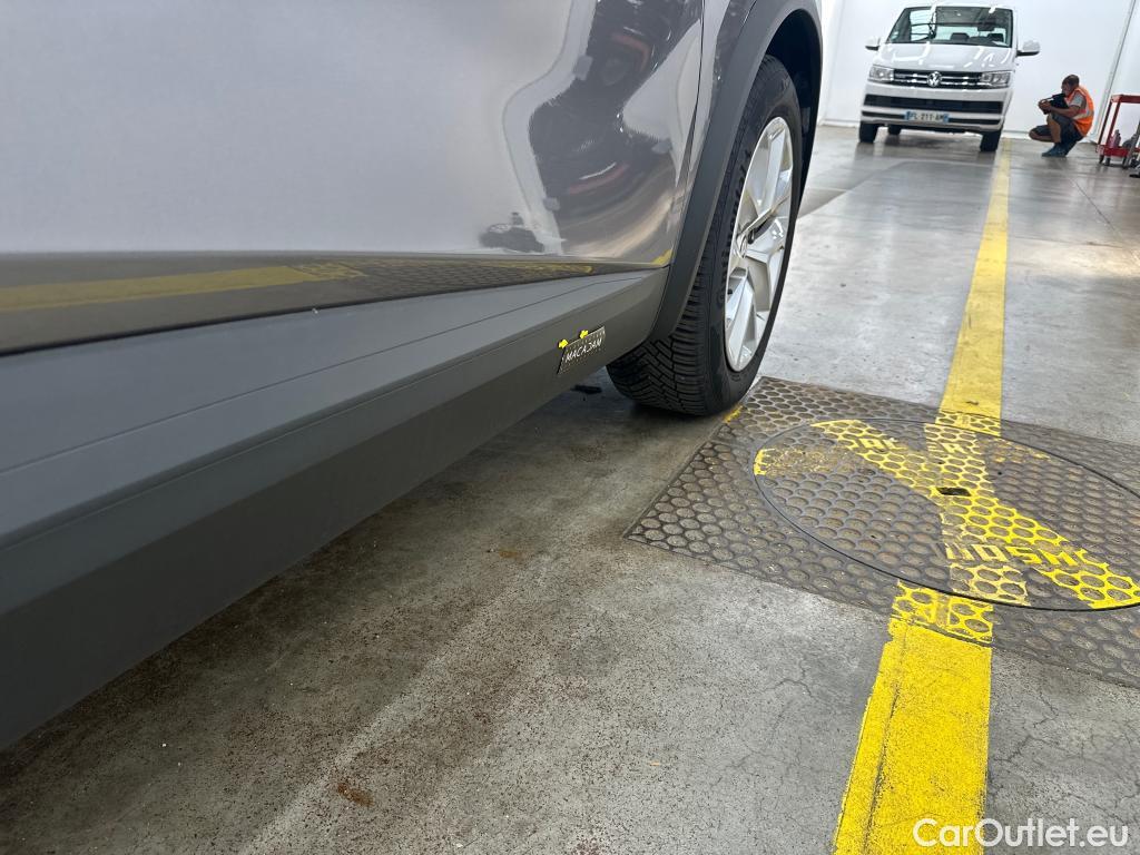  Renault  Captur RENAULT  5p Crossover Business TCe 90- 19 #15