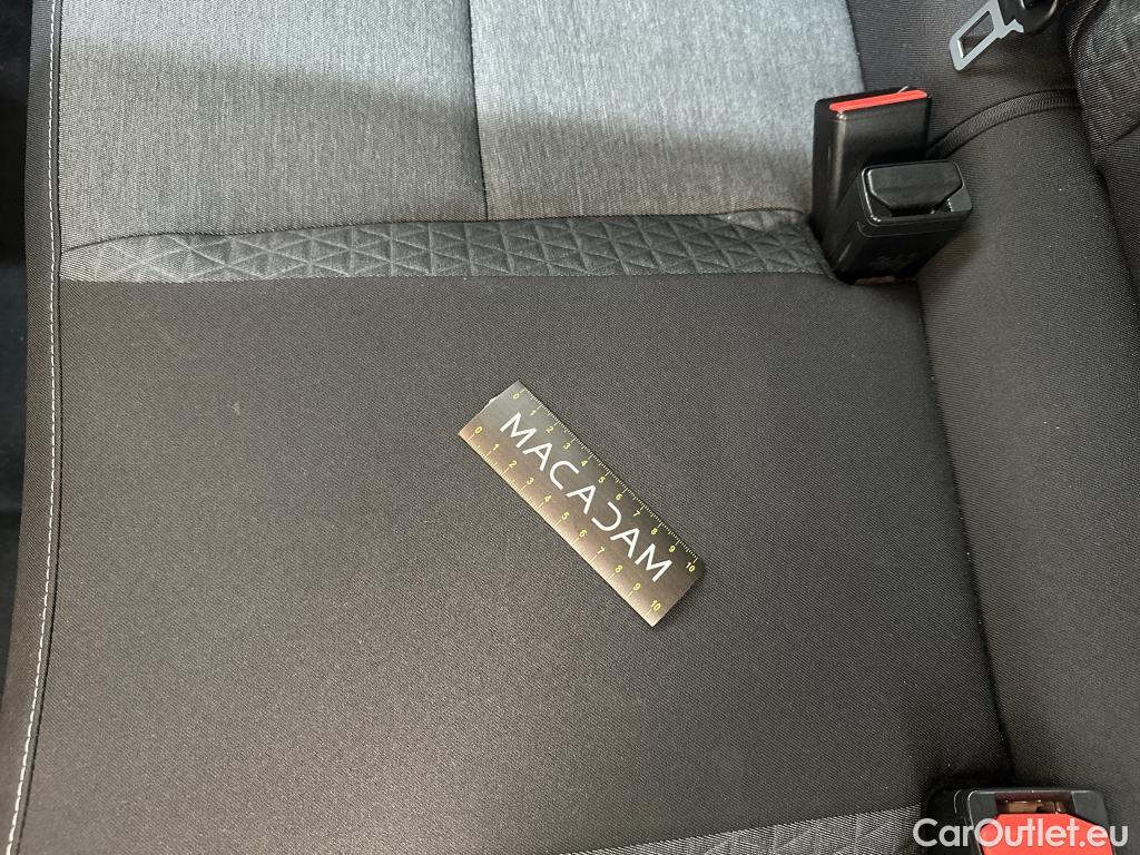  Renault  Captur RENAULT  5p Crossover Business TCe 90- 19 #6