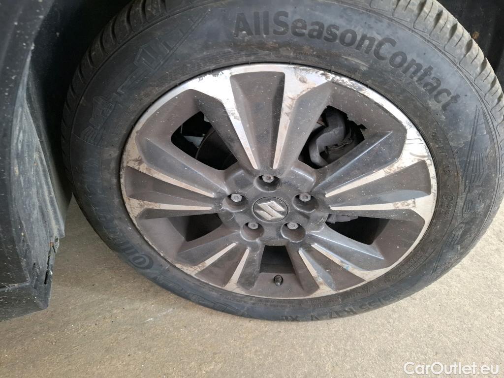  Land Rover  Discovery SUZUKI Vitara / 2015 / 5P / SUV 1.4 BOOSTERJET STYLE ALLGRIP AUTO 4WD #7