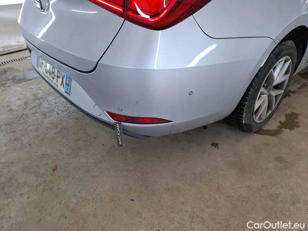  Seat  Leon SEAT  Sportstourer / 2020 / 5P / Break 2.0 TDI 150 DSG S&S Style Business #35