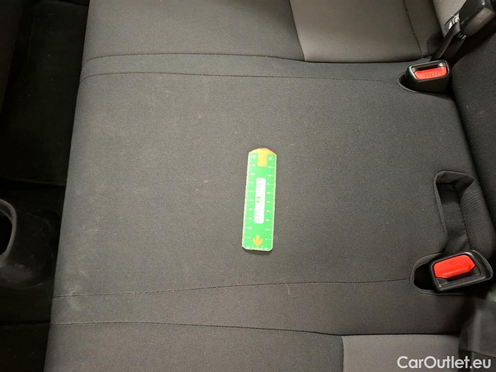  Toyota  Yaris TOYOTA  Hybride / 2017 / 5P / Berline 1.5 VVT-I HYBRID France Business #21