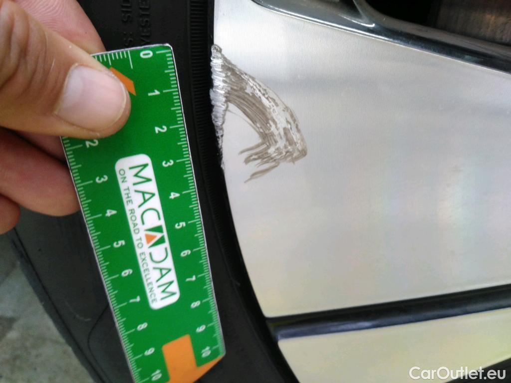  Volvo  XC 40 VOLVO XC40 / 2022 / 5P / SUV Recharge T4 211 DCT7 Plus #4