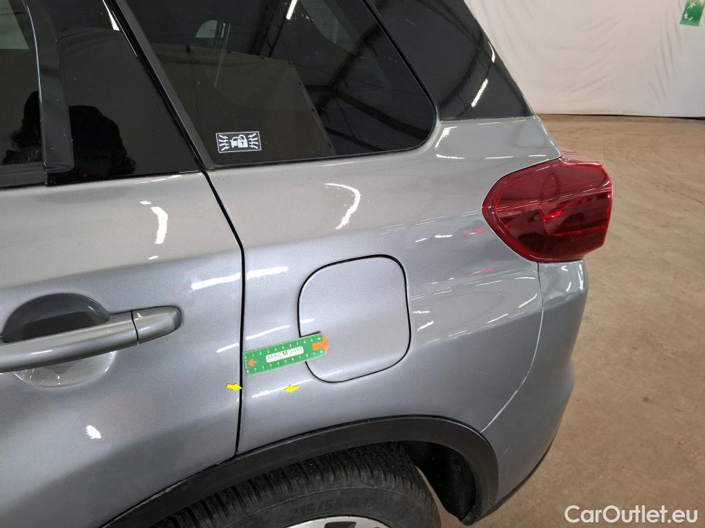  Land Rover  Discovery SUZUKI Vitara / 2015 / 5P / SUV 1.4 BOOSTERJET STYLE ALLGRIP AUTO 4WD #1