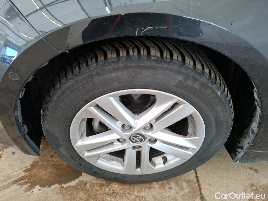  Toyota  Corolla TOYOTA  Touring Sports / 2018 / 5P / Break Hybride 122h Dynamic Business Beyond Zer #35