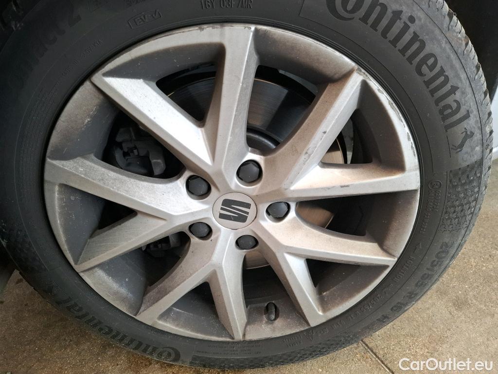  Seat  Leon SEAT  Sportstourer / 2020 / 5P / Break 2.0 TDI 150 DSG S&S Style Business #12