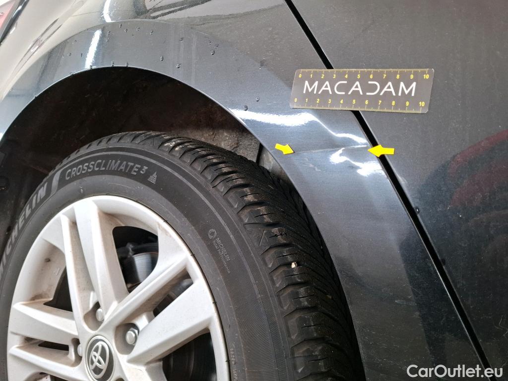  Toyota  Corolla TOYOTA  Touring Sports / 2018 / 5P / Break Hybride 122h Dynamic Business Beyond Zer #13