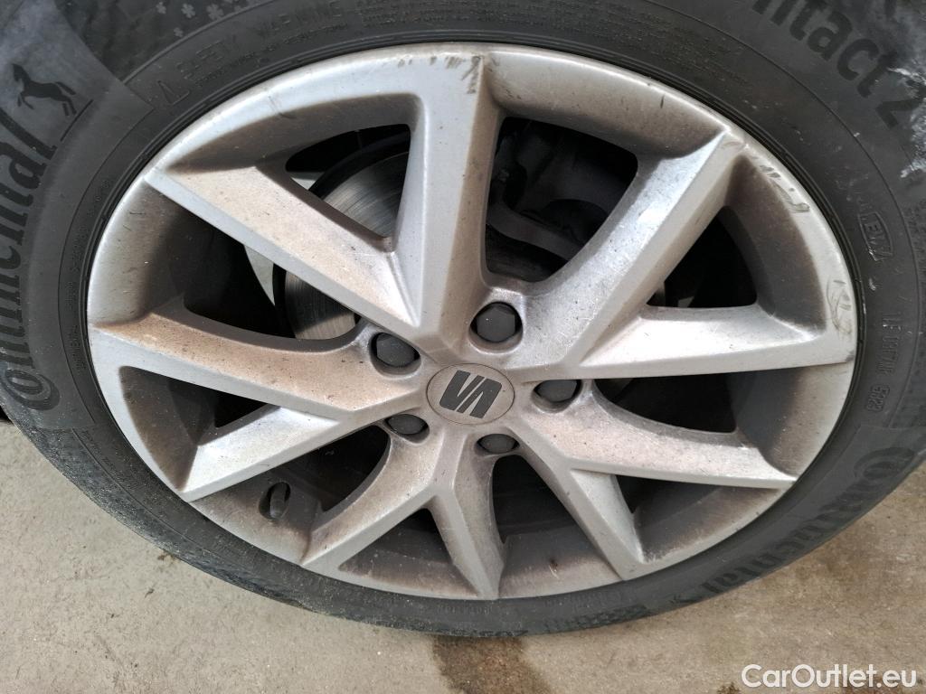  Seat  Leon SEAT  Sportstourer / 2020 / 5P / Break 2.0 TDI 150 DSG S&S Style Business #21