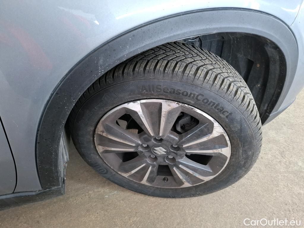  Land Rover  Discovery SUZUKI Vitara / 2015 / 5P / SUV 1.4 BOOSTERJET STYLE ALLGRIP AUTO 4WD #6