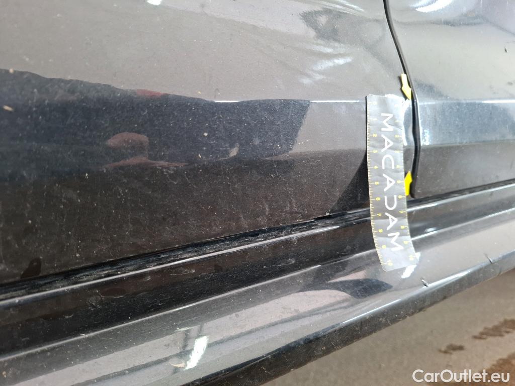  Toyota  Corolla TOYOTA  Touring Sports / 2018 / 5P / Break Hybride 122h Dynamic Business Beyond Zer #31