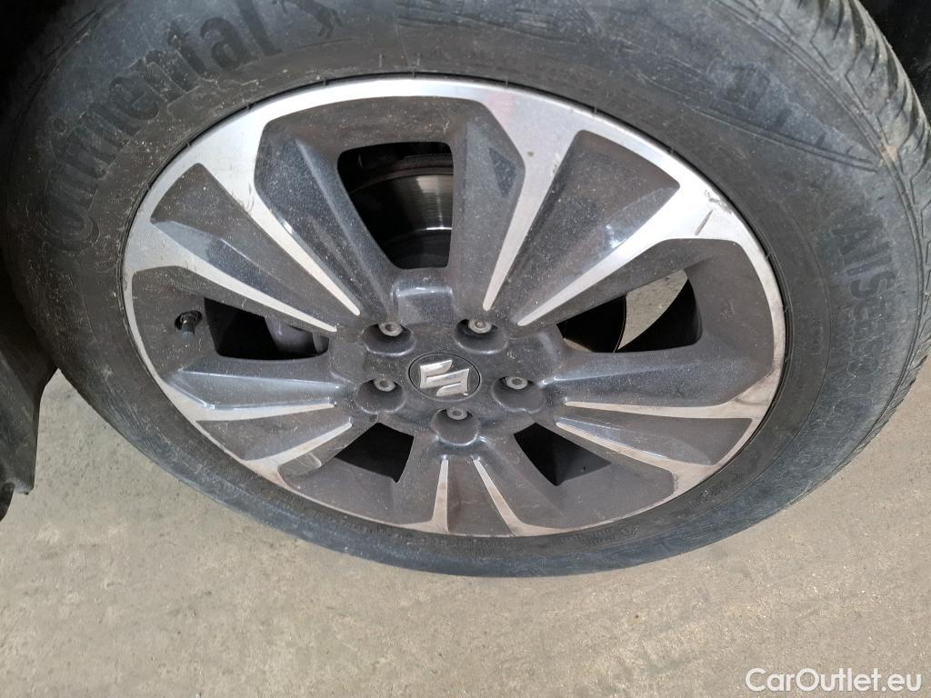  Land Rover  Discovery SUZUKI Vitara / 2015 / 5P / SUV 1.4 BOOSTERJET STYLE ALLGRIP AUTO 4WD #29