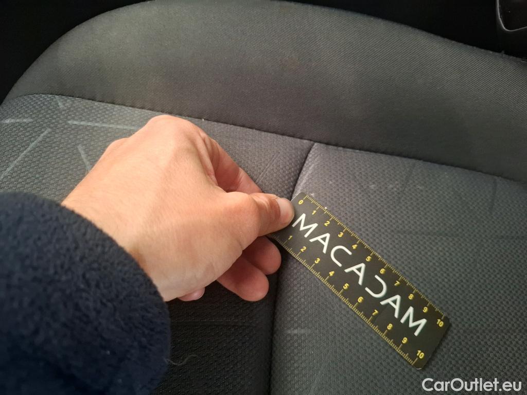  Toyota  RAV4 TOYOTA  Hybride / 2018 / 5P / SUV Hybride 2WD Dynamic Business St Hyb Acad #4