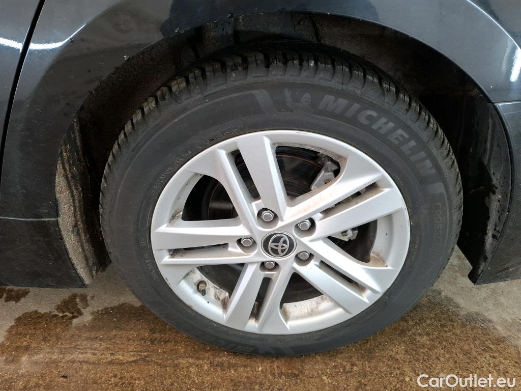  Toyota  Corolla TOYOTA  Touring Sports / 2018 / 5P / Break Hybride 122h Dynamic Business Beyond Zer #64