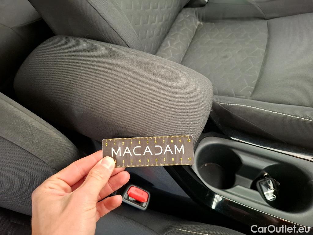  Toyota  Corolla TOYOTA  Touring Sports / 2018 / 5P / Break Hybride 122h Dynamic Business Beyond Zer #52