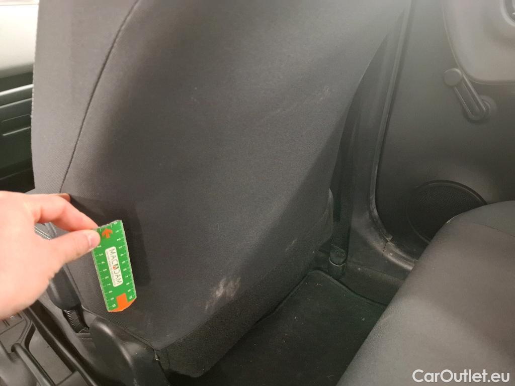  Toyota  Yaris TOYOTA  Hybride / 2017 / 5P / Berline 1.5 VVT-I HYBRID France Business #23