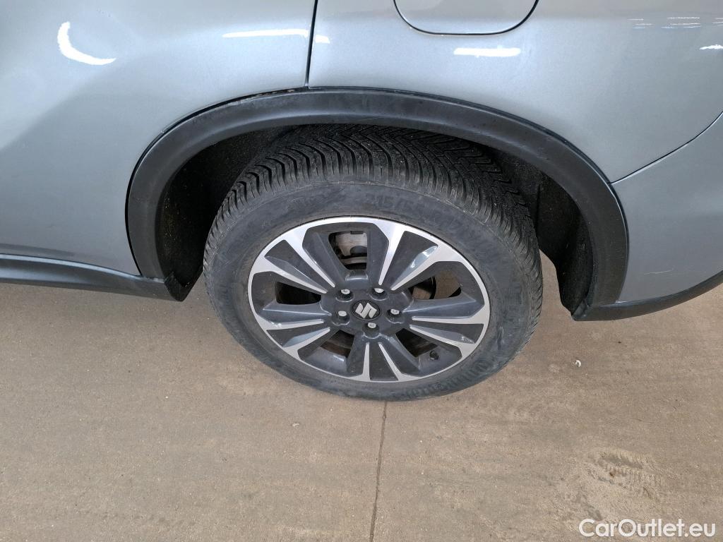  Land Rover  Discovery SUZUKI Vitara / 2015 / 5P / SUV 1.4 BOOSTERJET STYLE ALLGRIP AUTO 4WD #22