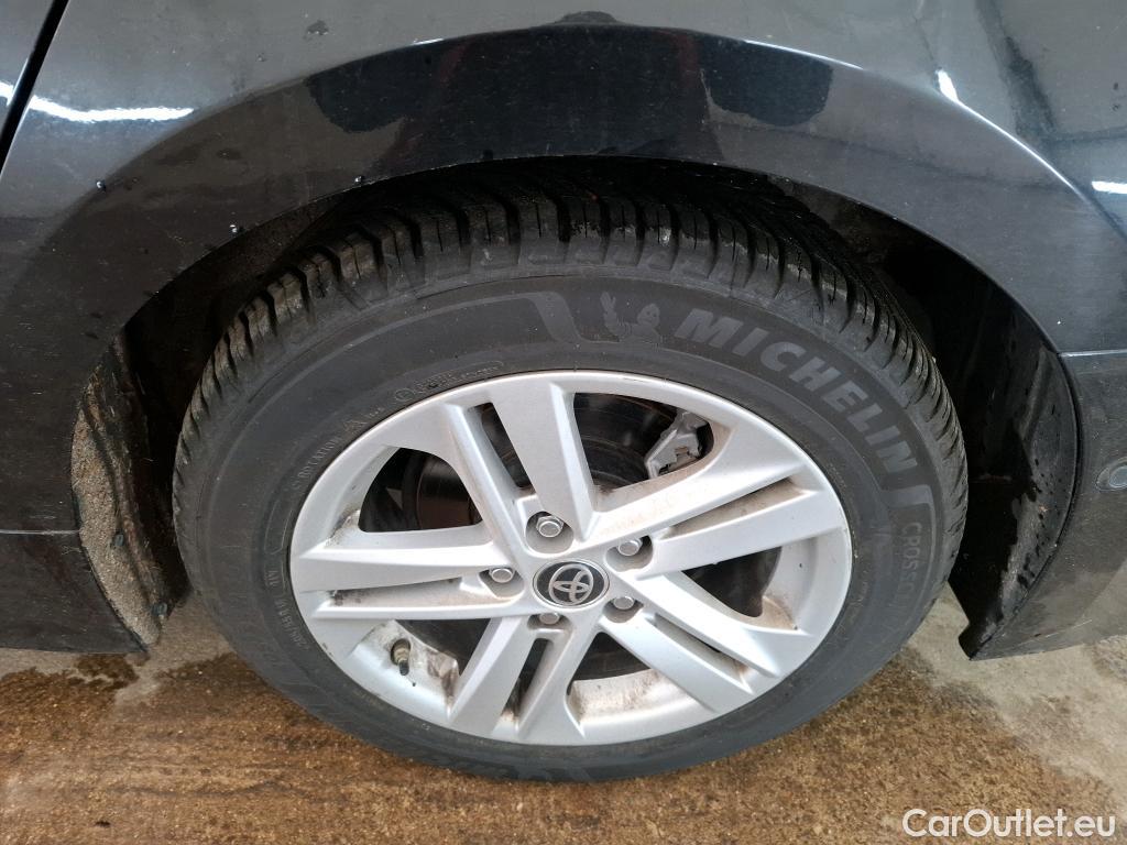  Toyota  Corolla TOYOTA  Touring Sports / 2018 / 5P / Break Hybride 122h Dynamic Business Beyond Zer #63