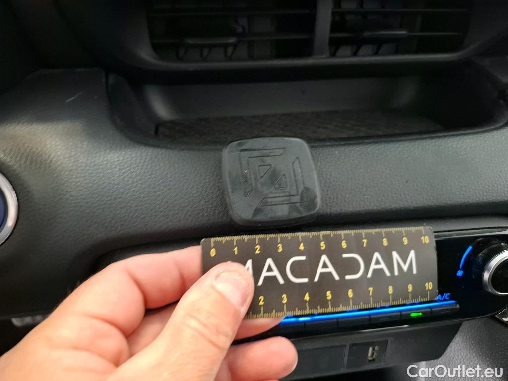  Toyota  Yaris TOYOTA  Hybride / 2019 / 5P / Berline Hybride 116h Dynamic Business Beyond Zer #5