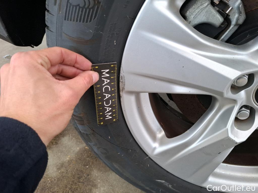  Toyota  RAV4 TOYOTA  Hybride / 2018 / 5P / SUV Hybride 2WD Dynamic Business St Hyb Acad #52