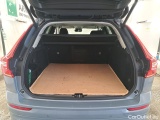  Volvo  XC60 VOLVO  / 2021 / 5P / SUV B4 197 Geartro Momentum Business #10