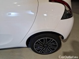  Lancia  Ypsilon LANCIA  ECOCHIC / 2015 / 5P / BERLINA 1.0 70CV FIREFLY HYBRID SeS GOLD #60