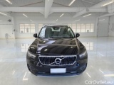  Volvo  XC 40 VOLVO XC40 / 2017 / 5P / SUV D3 MOMENTUM PRO #6