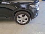  Volvo  XC 40 VOLVO XC40 / 2017 / 5P / SUV D3 MOMENTUM PRO #24