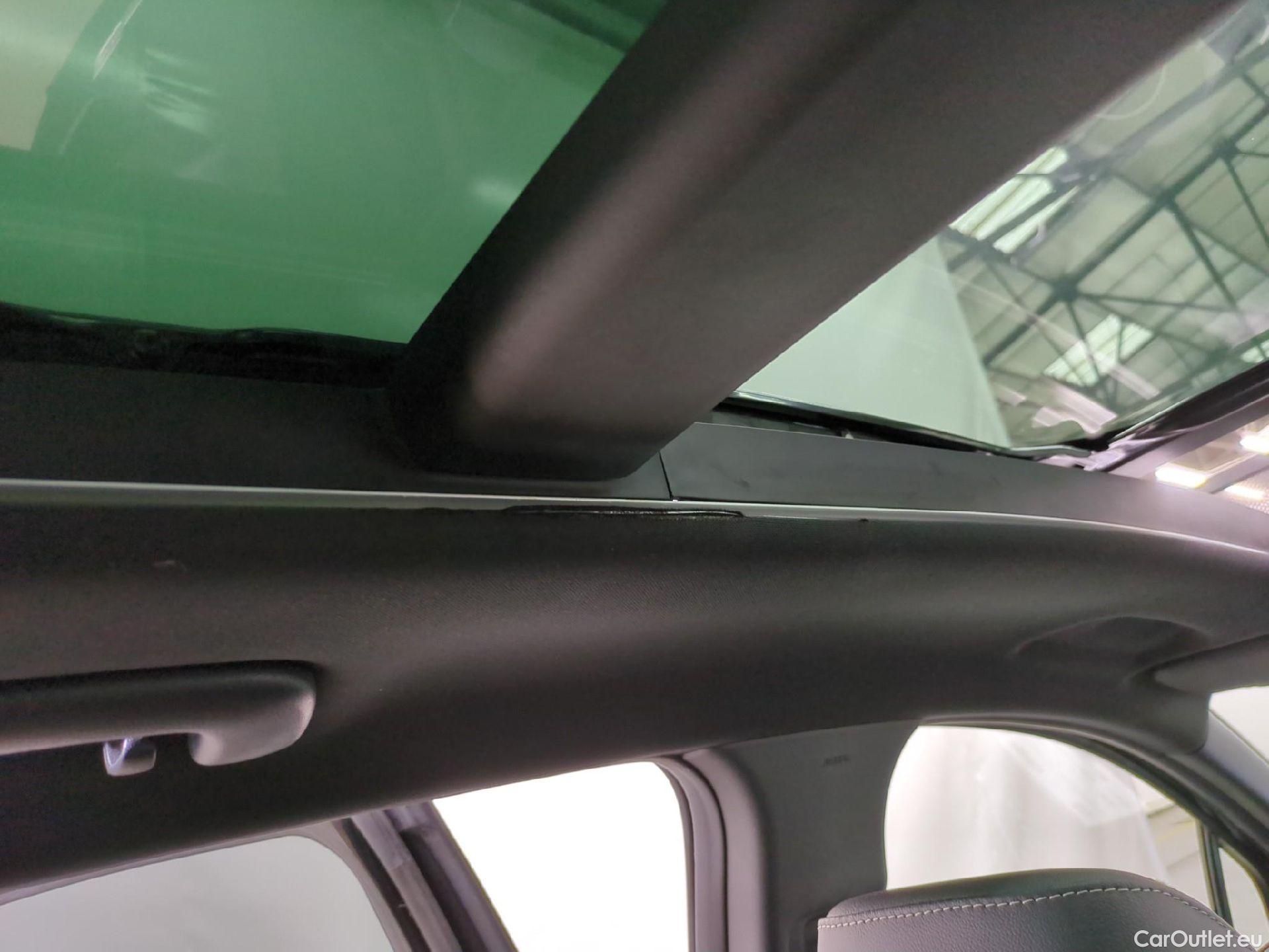  KIA  Sportage KIA  / 2021 / 5P / SUV 1.6 T-GDI 265 PHEV AUTO 4WD GT-L PREM BU #4