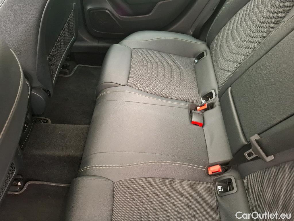  Mercedes  A-Klasse MERCEDES-BENZ Classe A Compact / 2018 / 5P / Berline A 250 e Business Line 8G-DCT #25