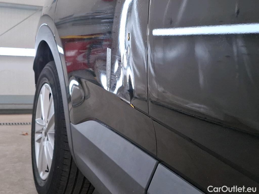  Opel   Grandland X Grandland X Elegance Business 1.5 130CV BVA8 E6d #8