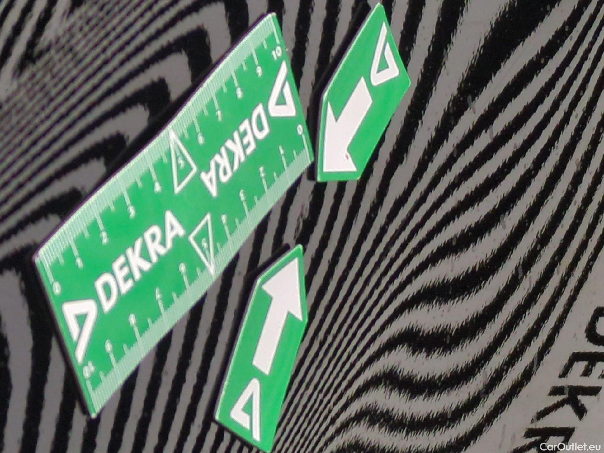  Hyundai  Konna HYUNDAI Kona / 2020 / 5P / SUV 1.0 T-GDI 120 MHEV 48V BUSINESS #47