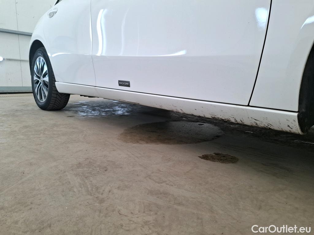  Mercedes  A-Klasse MERCEDES-BENZ Classe A Compact / 2018 / 5P / Berline A 250 e Business Line 8G-DCT #11