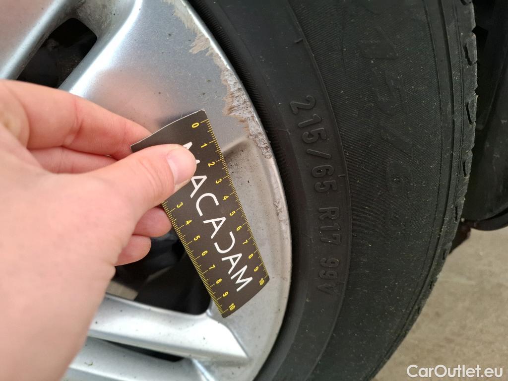  Opel   Grandland X Grandland X Elegance Business 1.5 130CV BVA8 E6d #32