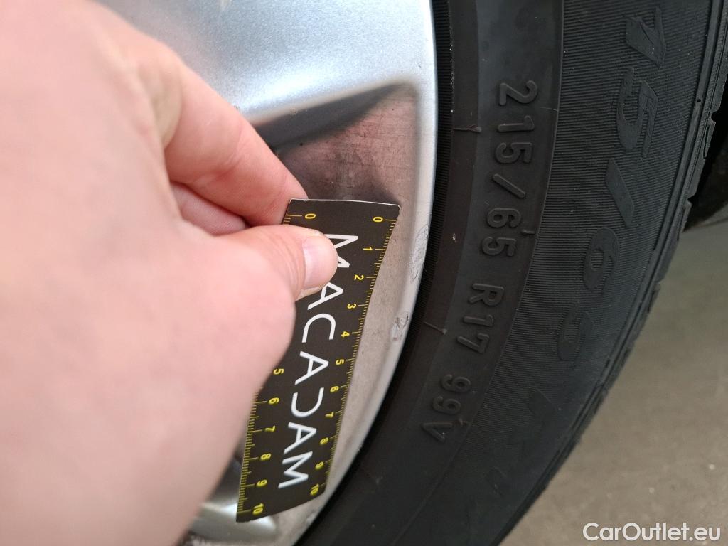  Opel   Grandland X Grandland X Elegance Business 1.5 130CV BVA8 E6d #25