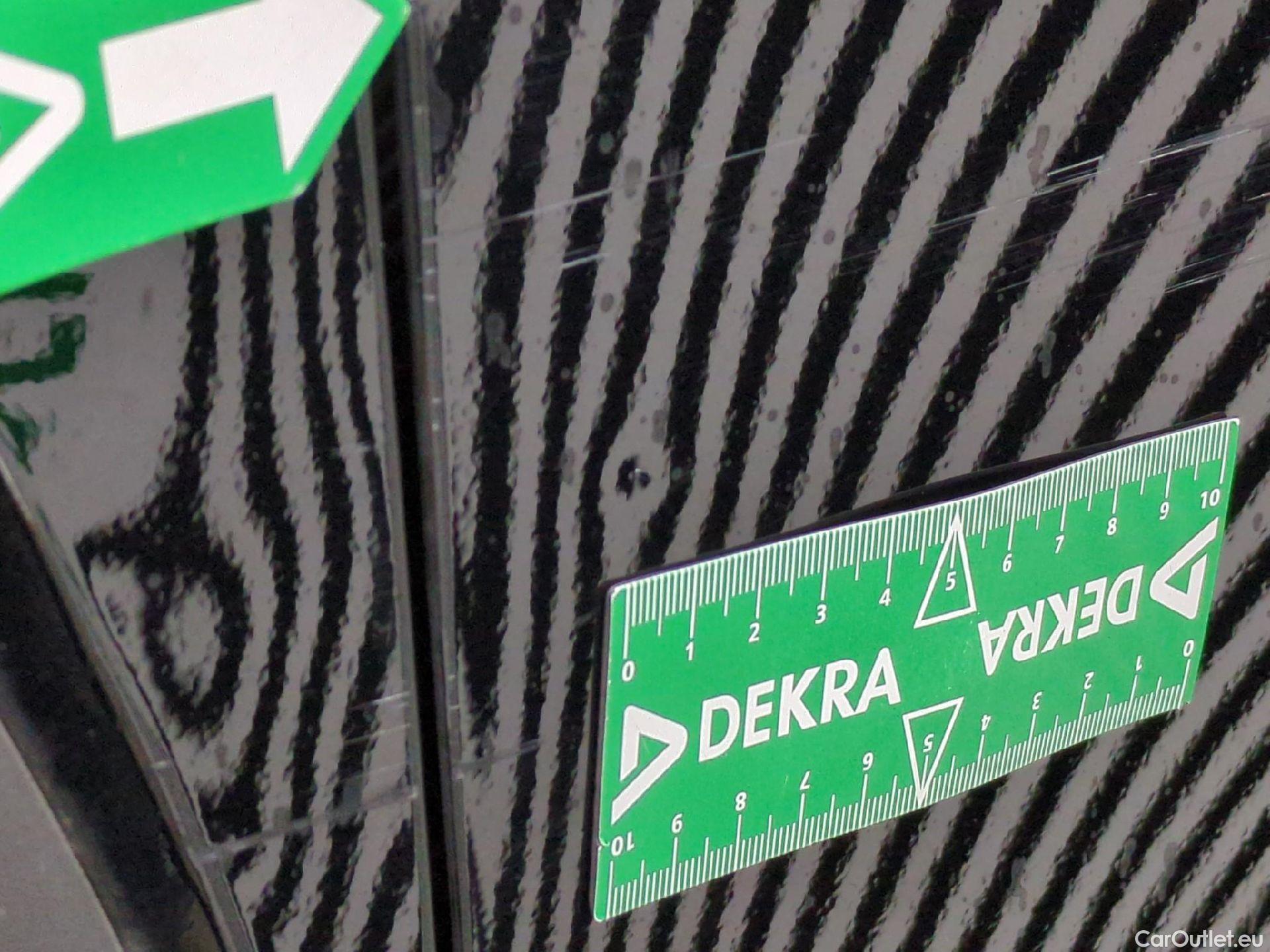  Hyundai  Konna HYUNDAI Kona / 2020 / 5P / SUV 1.0 T-GDI 120 MHEV 48V BUSINESS #44